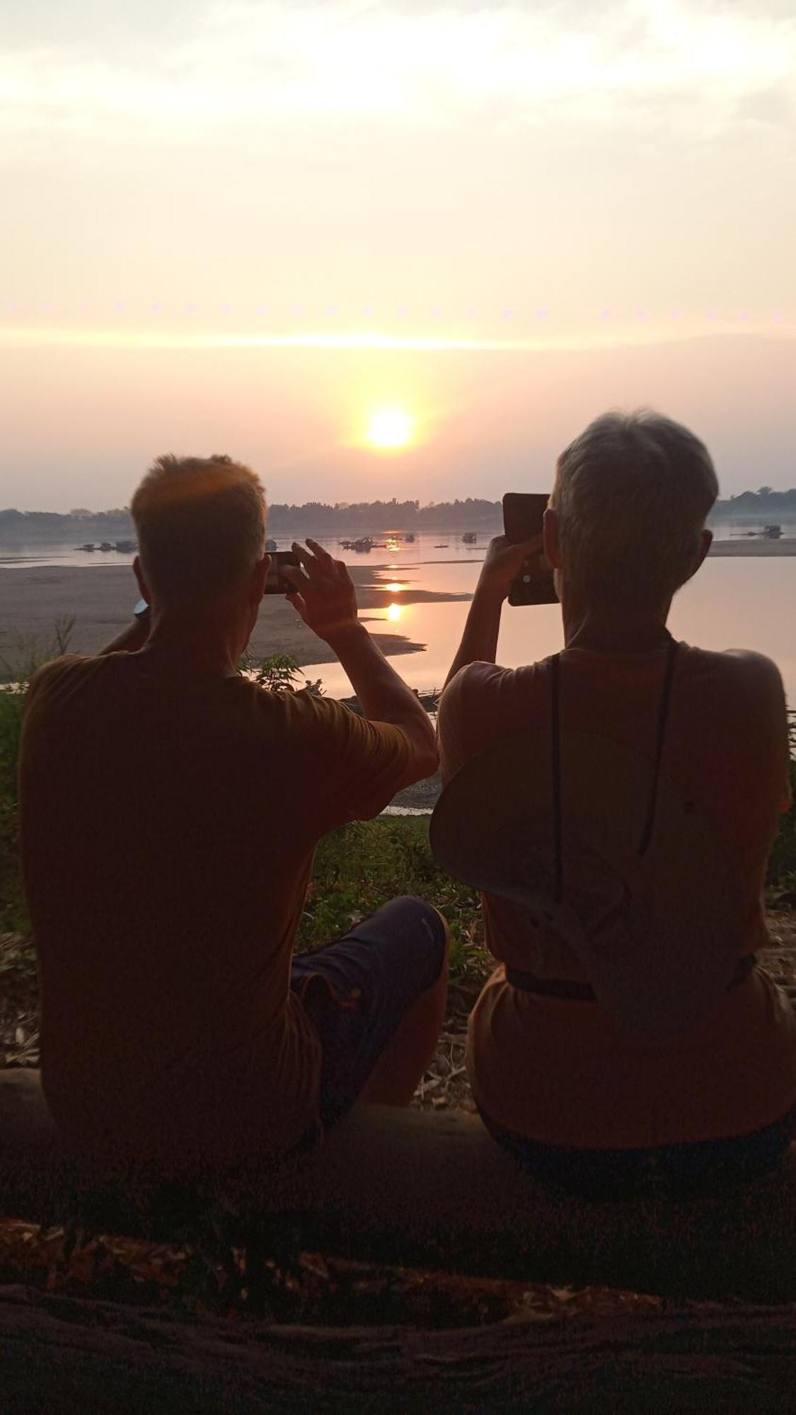 Tonle Mekong Homestay Krong Kracheh Eksteriør billede